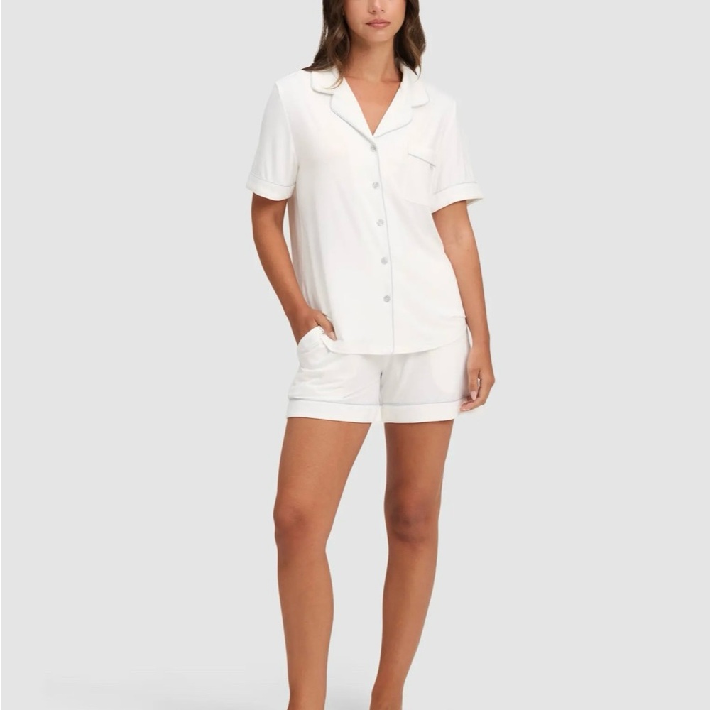 Classic Women's Short Pajama Set - White